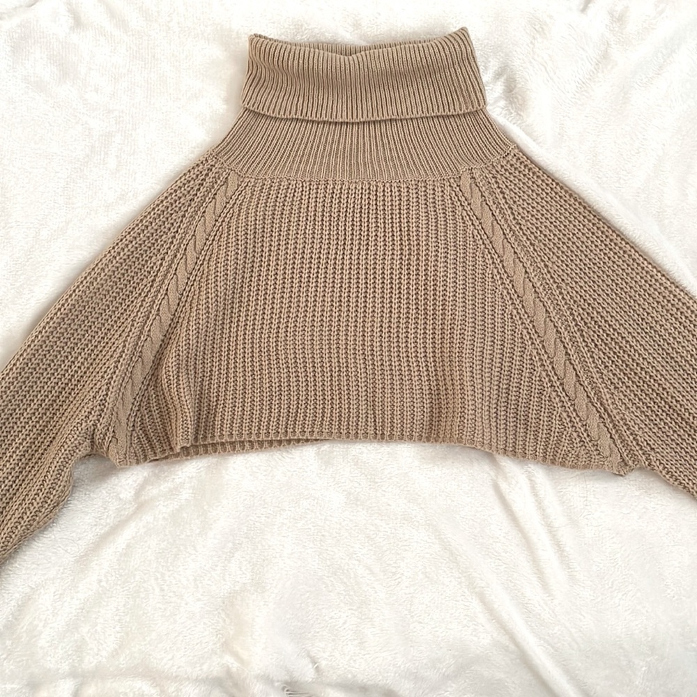 12th tribe Tan Turtle Neck (Cropped) Size SM